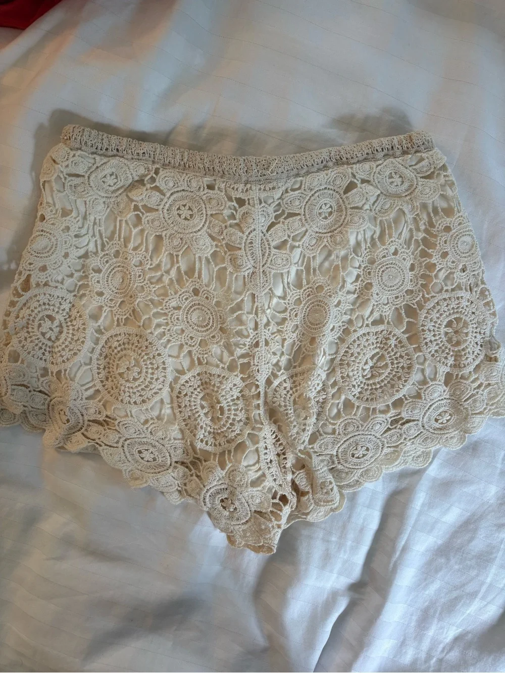 Love Tree Crochet Lace Shorts in Creamy Beige